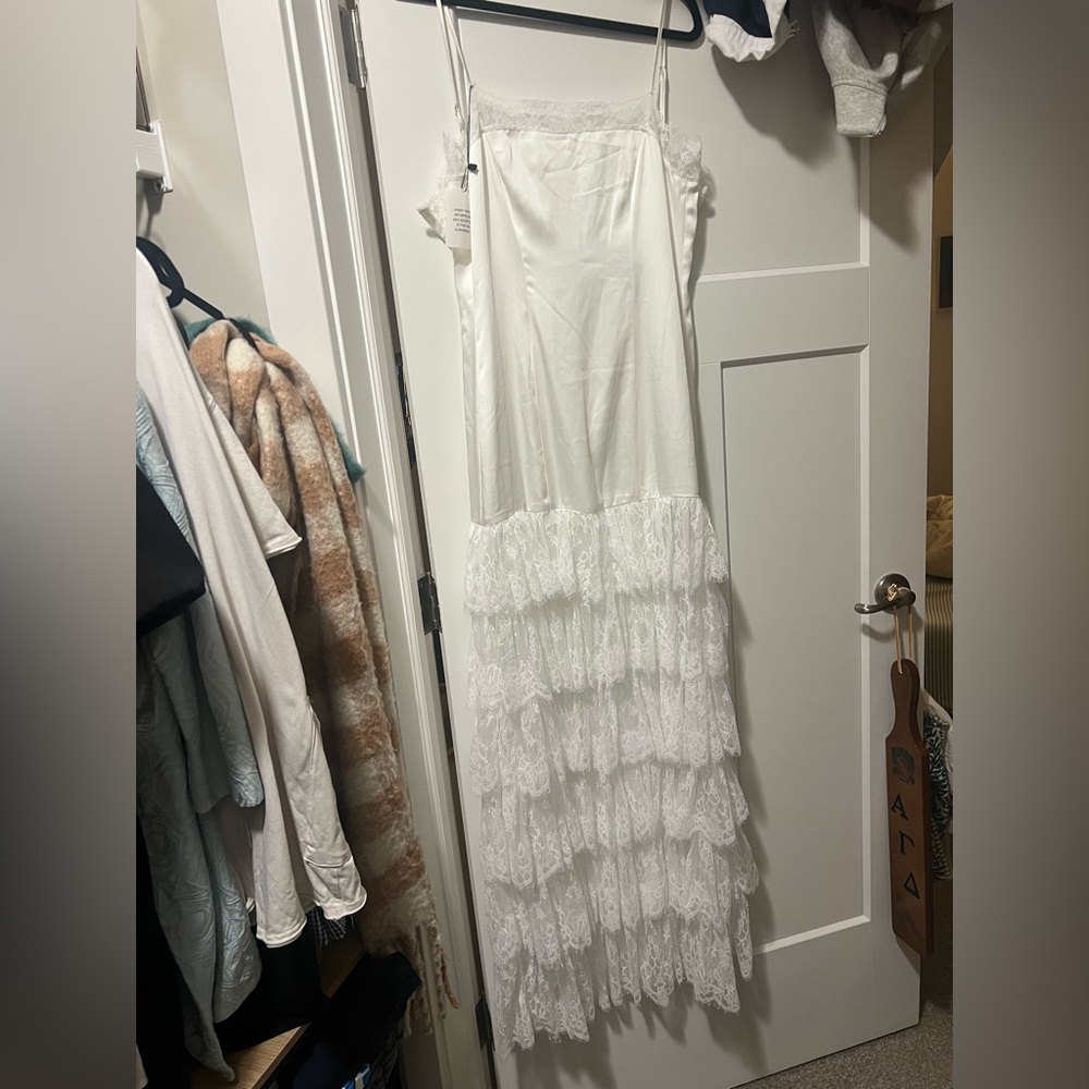 MAJORELLE Felicite white maxi dress Satin Lace Dress from revolve - Picture 6 of 6